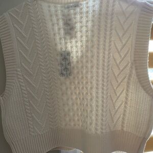 Brand new cream sleeveless vest size S
